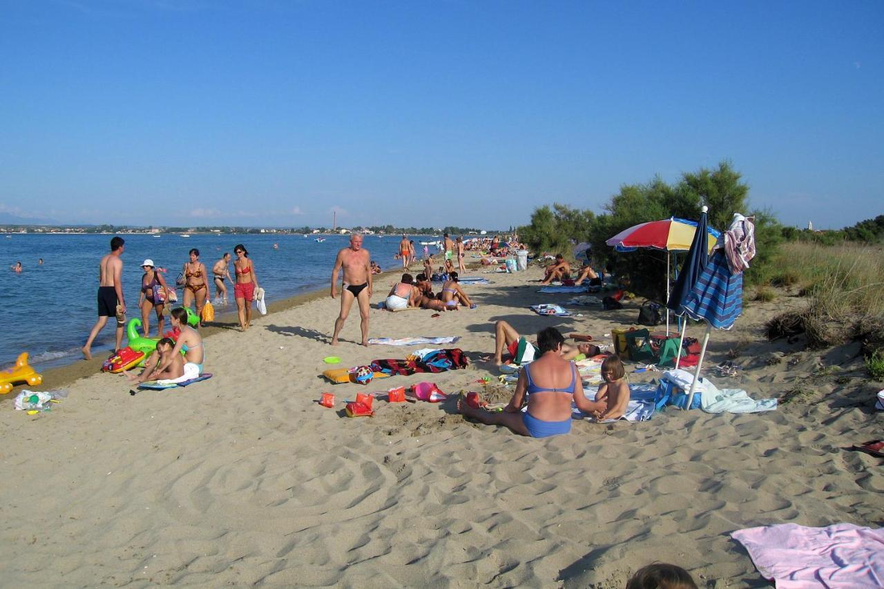 Apartments With A Parking Space Nin, Zadar - 13571 ภายนอก รูปภาพ