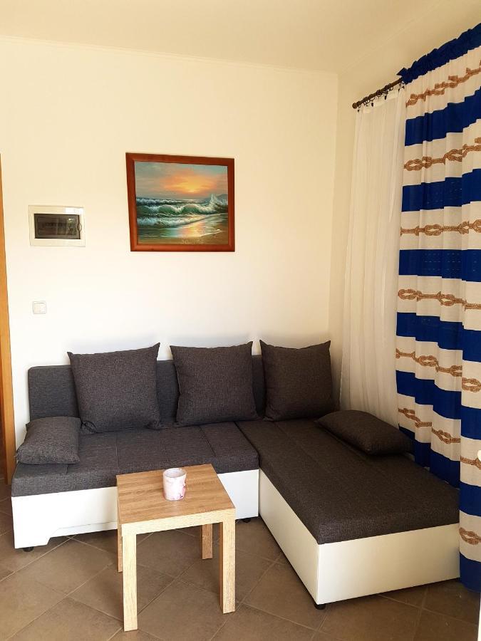 Apartments With A Parking Space Nin, Zadar - 13571 ภายนอก รูปภาพ